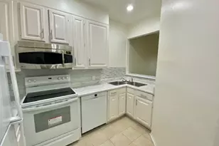 2211 S Braeswood Blvd, Houston, TX 77030 - Photo 11