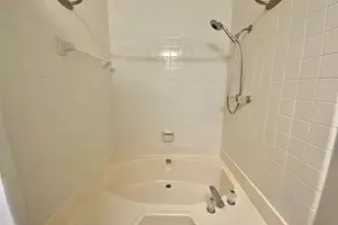 2211 S Braeswood Blvd, Houston, TX 77030 - Photo 27