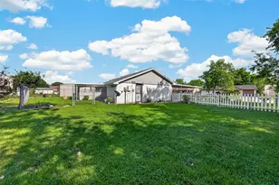 7502 Nightingale Cir, Texas City, TX 77591 - Photo 29