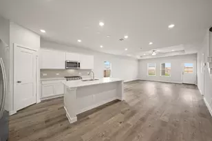 526 Pinot Noir Dr, Alvin, TX 77511 - Photo 3