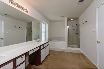 11742 Greensbrook Garden Drive, Houston, TX 77044 - Photo 17