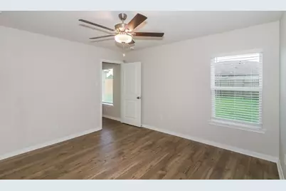 198 Emma Rose Drive, Katy, TX 77493 - Photo 9