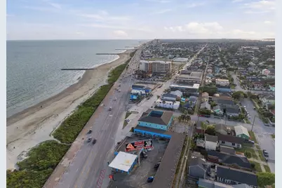 3024 Avenue R 1/2, Galveston, TX 77550 - Photo 31