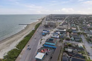 3024 Ave R 1/2, Galveston, TX 77550 - Photo 31