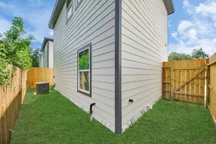 7312 Wileyvale Dr, Houston, TX 77016 - Photo 11