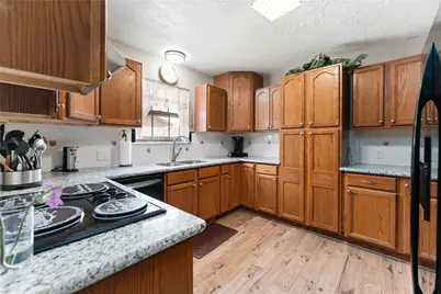 5222 Glenvalley Drive, La Porte, TX 77571 - Photo 9