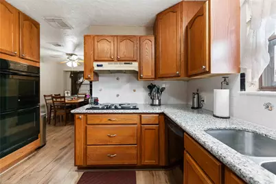 5222 Glenvalley Drive, La Porte, TX 77571 - Photo 11