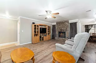 5222 Glenvalley Dr, La Porte, TX 77571 - Photo 5