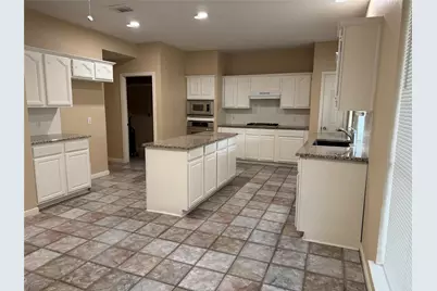 2810 White Oak Lane, Pearland, TX 77584 - Photo 13