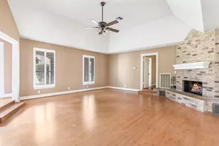 26 Royal Dalton Cir, Conroe, TX 77304 - Photo 13