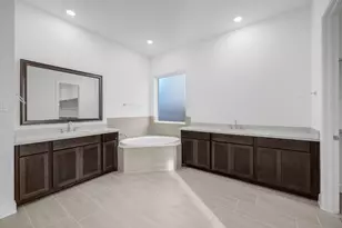 2216 Lila Skye Ln, Friendswood, TX 77546 - Photo 11