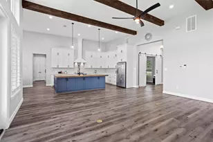 4410 12th St, Dickinson, TX 77539 - Photo 9