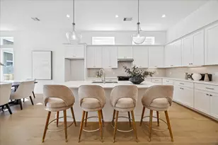 1524 W 21st St, Houston, TX 77008 - Photo 5