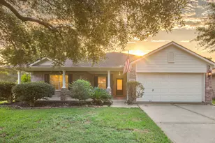 908 Victoria Lakes Dr, Katy, TX 77493 - Photo 41