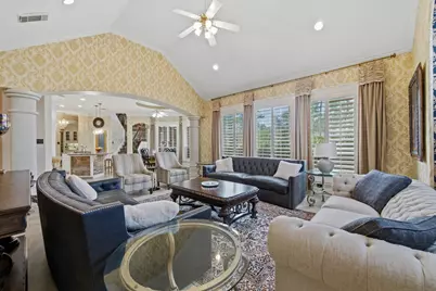 39 Forest Green Trail, Kingwood, TX 77339 - Photo 11