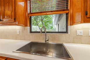 506 W Viejo Dr, Friendswood, TX 77546 - Photo 17