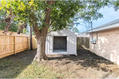 10906 Green Arbor Drive, Houston, TX 77089 - Photo 27