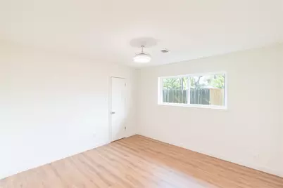 10906 Green Arbor Drive, Houston, TX 77089 - Photo 23