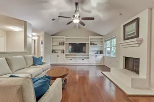 2 Rock Pine Ct, The Woodlands, TX 77381 - Photo 21
