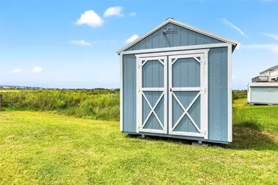 757 Bluewater Highway, Surfside Beach, TX 77541 - Photo 33