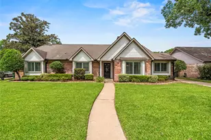 2731 Durban Dr, Houston, TX 77043 - Photo 1