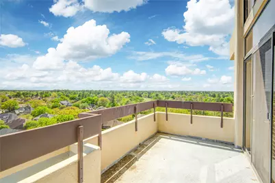 14655 Champion Forest Drive #1104, Houston, TX 77069 - Photo 3