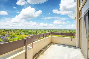 14655 Champion Forest Dr, Houston, TX 77069 - Photo 3