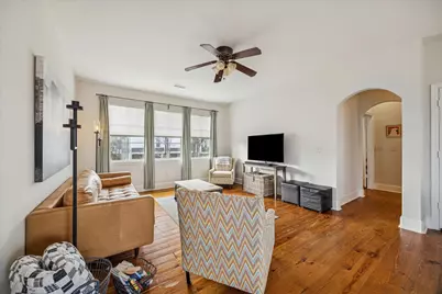 725 Martin Street #A, Houston, TX 77018 - Photo 5