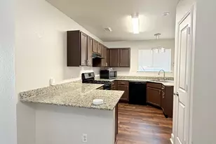 15527 Martineau St, Houston, TX 77032 - Photo 5