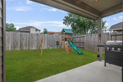2268 Ivy Wall Drive, Conroe, TX 77301 - Photo 15