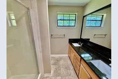 5838 Ludington Drive, Houston, TX 77035 - Photo 11