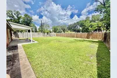 5838 Ludington Drive, Houston, TX 77035 - Photo 21