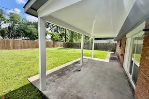 5838 Ludington Dr, Houston, TX 77035 - Photo 23