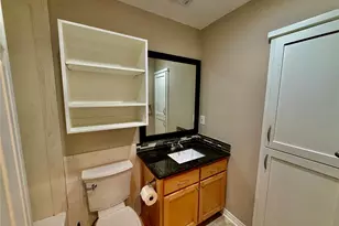5838 Ludington Dr, Houston, TX 77035 - Photo 17