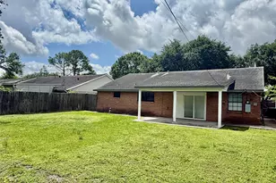 5838 Ludington Dr, Houston, TX 77035 - Photo 19