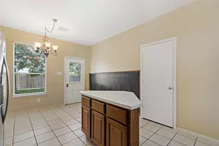 5425 Jefferson St, Pearland, TX 77584 - Photo 9