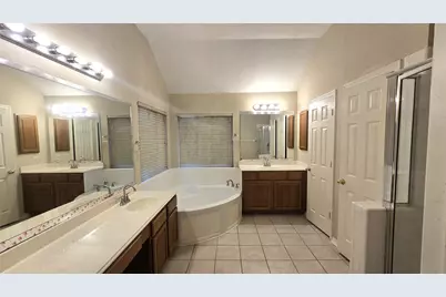 17238 Eden Falls Court, Houston, TX 77095 - Photo 29