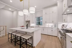 4032 Blossom St, Houston, TX 77007 - Photo 3