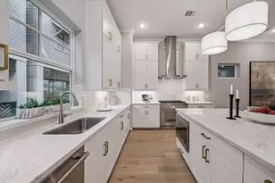 4032 Blossom St, Houston, TX 77007 - Photo 5