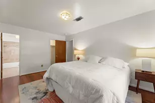 5623 Dumfries Dr, Houston, TX 77096 - Photo 23