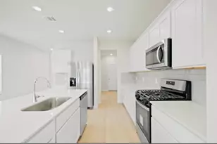 7815 Ruth Ravine Ct, Spring, TX 77379 - Photo 5