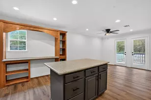 27 Deerfield Rd, Huntsville, TX 77340 - Photo 7