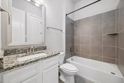 1704 Oak Leaf Pass Drive, Houston, TX 77055 - Photo 7