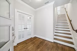 1704 Oak Leaf Pass Dr, Houston, TX 77055 - Photo 3