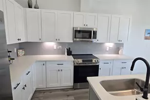 4922 Hoover St, Houston, TX 77092 - Photo 5