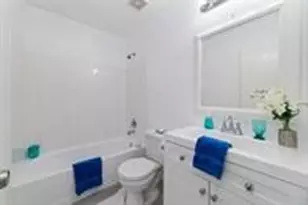 11807 Kingdom Come Pl, Houston, TX 77048 - Photo 15