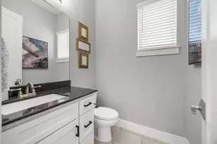 1216 Murrayhill Dr, Houston, TX 77043 - Photo 13