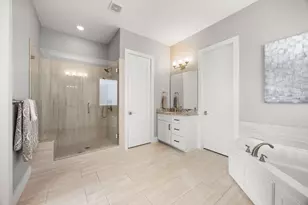 1216 Murrayhill Dr, Houston, TX 77043 - Photo 17