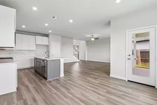 4015 Apiary Pt, Missouri City, TX 77459 - Photo 9