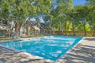 701 Bering Dr, Houston, TX 77057 - Photo 27